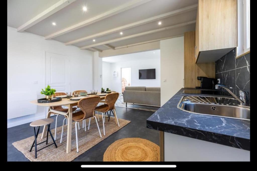 Apartamento Maison A Deux Pas Du Port
